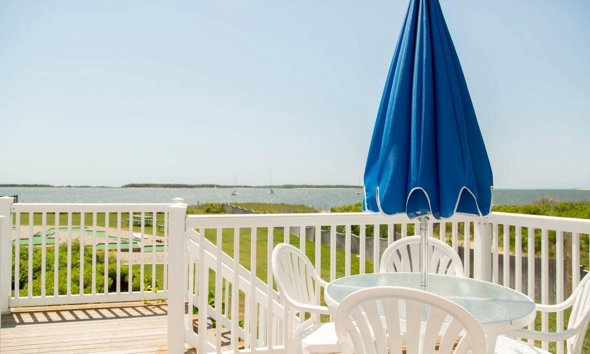 West Yarmouth Apartment | Charming 1BR Townhouse with Sun Terrace, Perfect for Relaxing Getaways