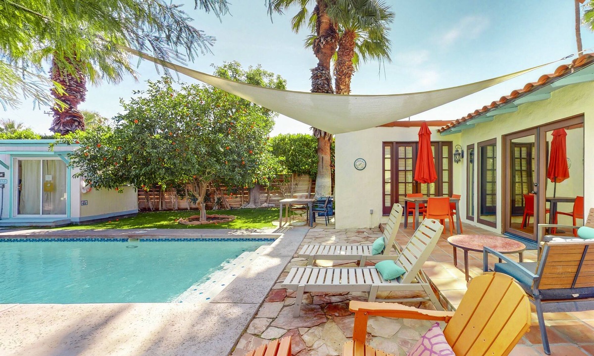 Chino Canyon House | Charming desert getaway with lush garden, private pool & spa - close to downtown