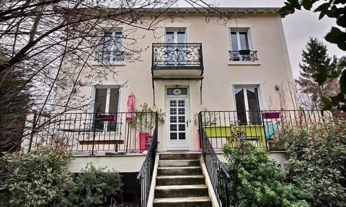 Le Blanc-Mesnil Villa | Charming Haut de Villa F5 near CDG and Parc des expositions