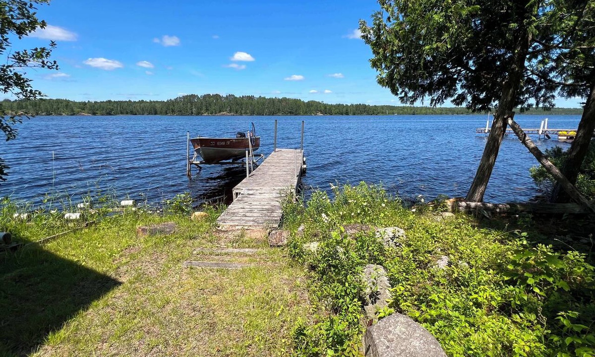 Ely Cabin | Charming Lakeside Cabin on Bear Island Lake W/Dock, WiFi, Firepit & Much More!