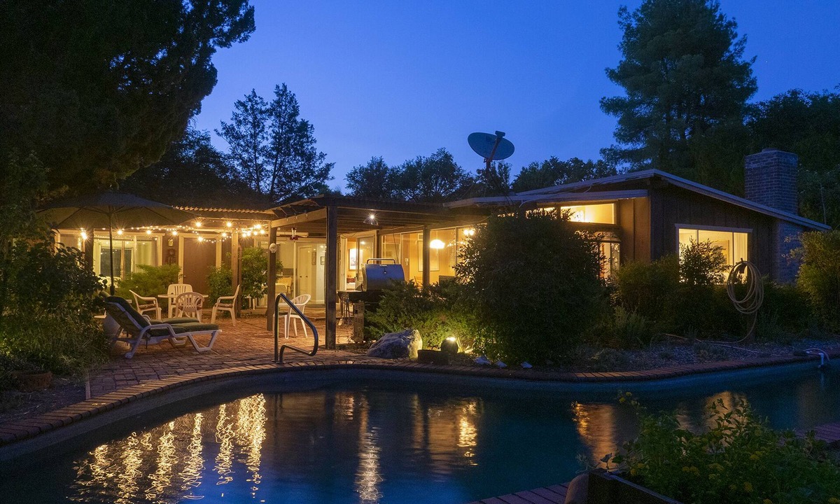 Sedona House | Charming Sedona three bedroom/three bath with lap pool and quiet garden
