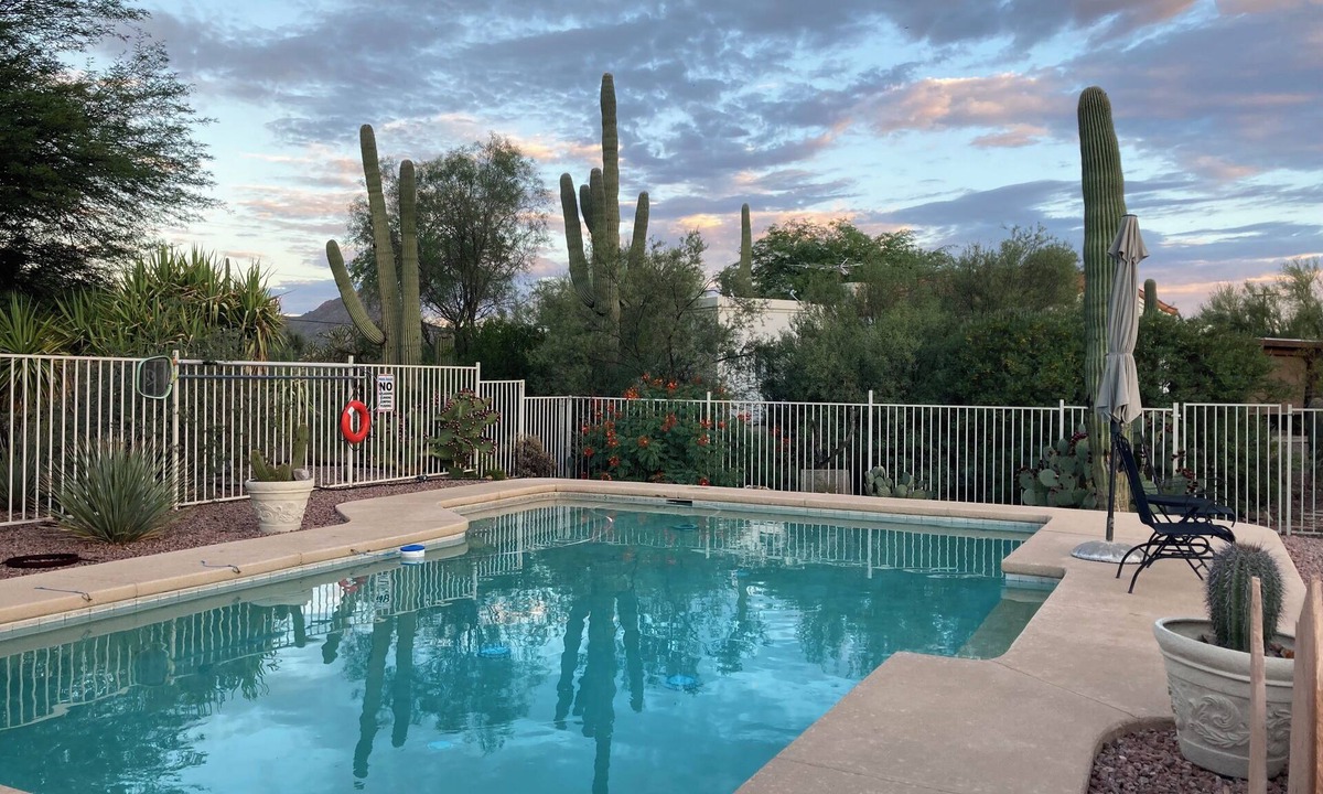 Cortaro House | Charming Southwest-Style Home with Pool, Birds & Wildlife plus Mountain Views
