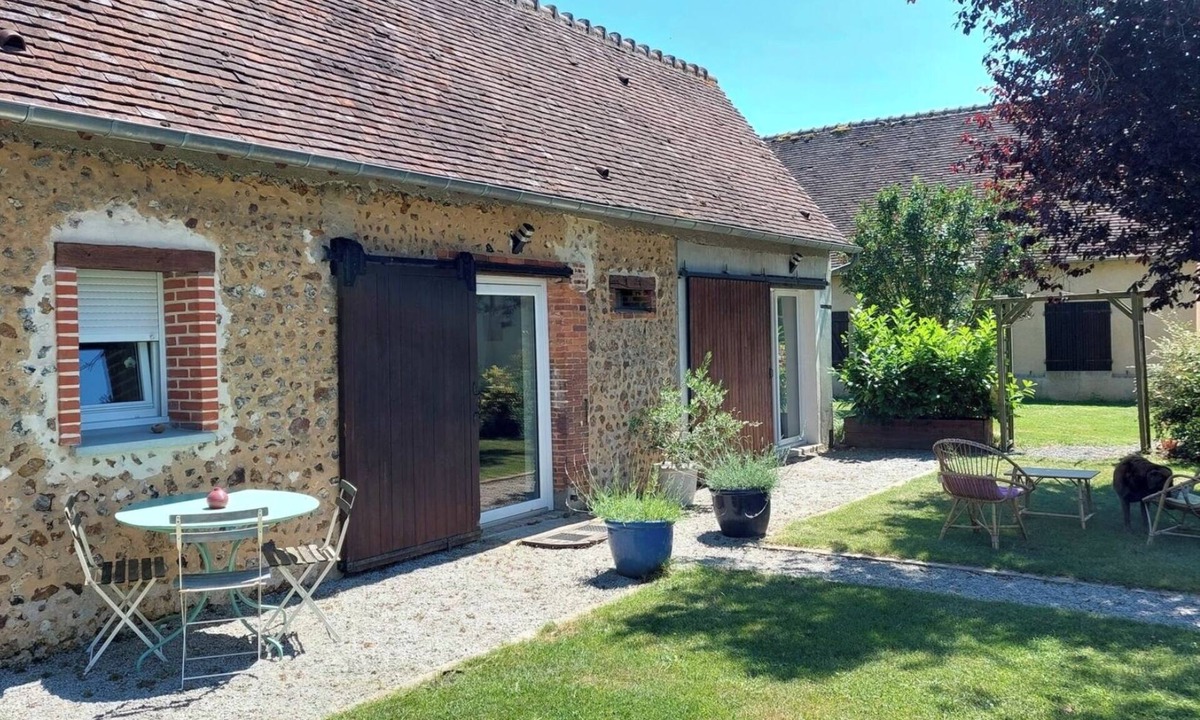 Pullay House | Chez Mamisa, Calm & Nature 3 km from center parc!