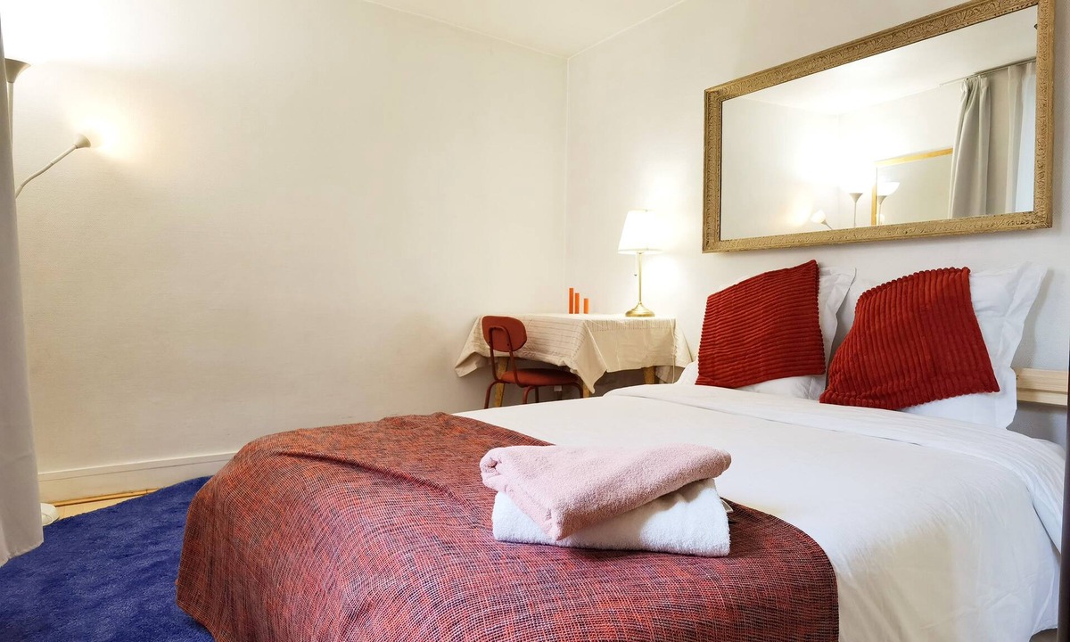 Notre-Dame-des-Champs Apartment | Chic Left Bank Apartment near Le Bon Marché & Metro/Paris Centre