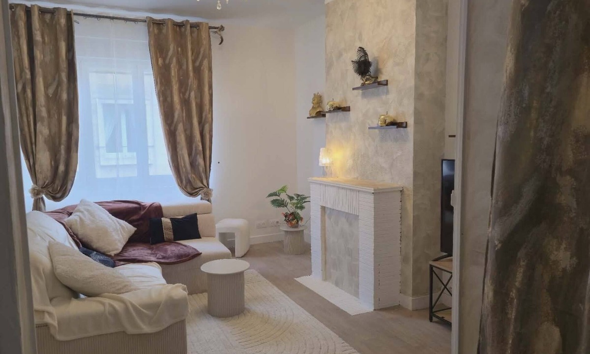 Centre Ville Apartment | City center apartment near the train station