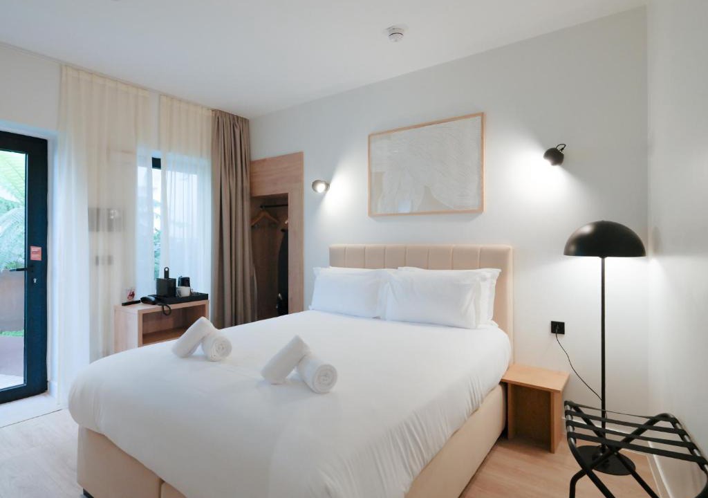 Vanves Hotel | City Pop 2Night Paris - Self check-in