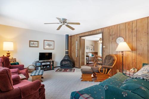 Eagle River House | Cleerwood Village #264