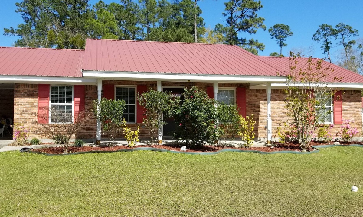 Waveland House | Close to Beaches,Casinos, FISHING,Water Parks,New Orleans,Mobile Ala,Florida