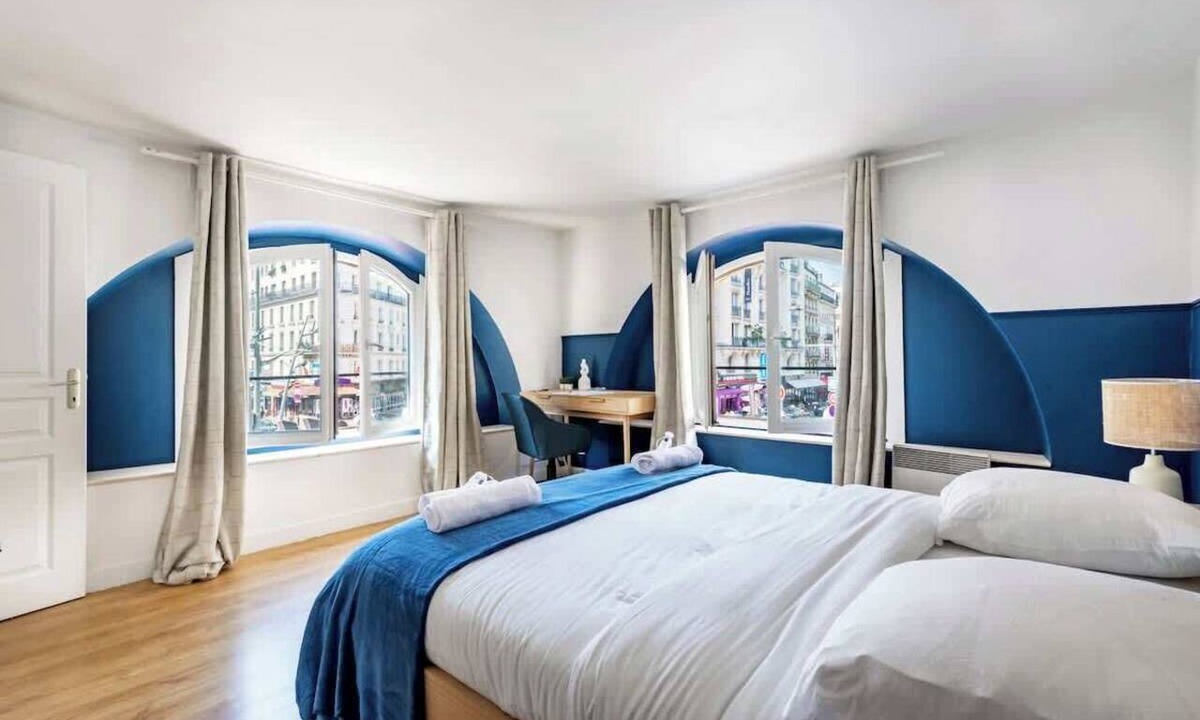Saint-Vincent-de-Paul Apartment | Close to Center of Paris I Fully equipped