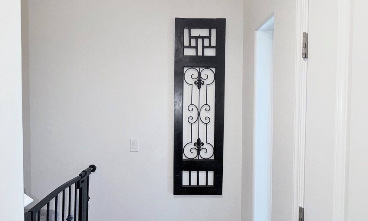 Tehachapi House | Close to town with a secret garden !