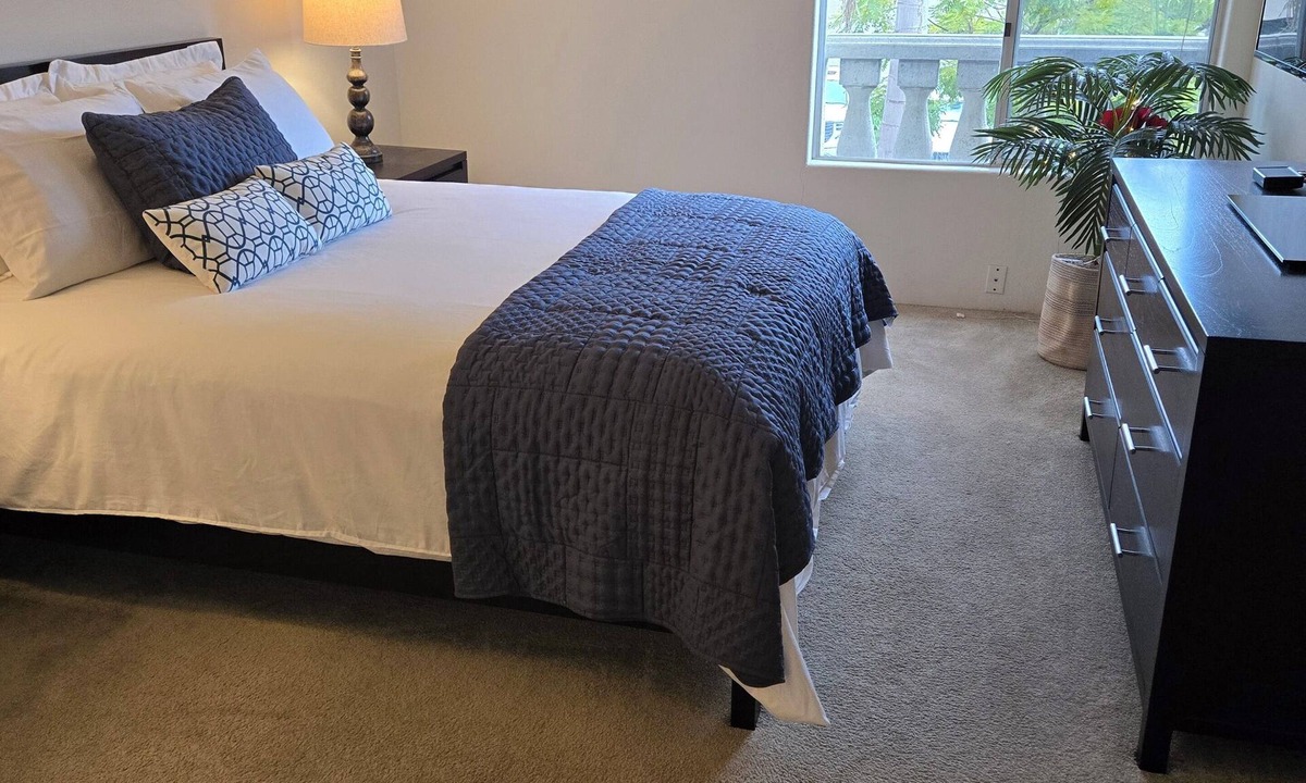 Milpas Condo | Coastal Breezes by the Beach!