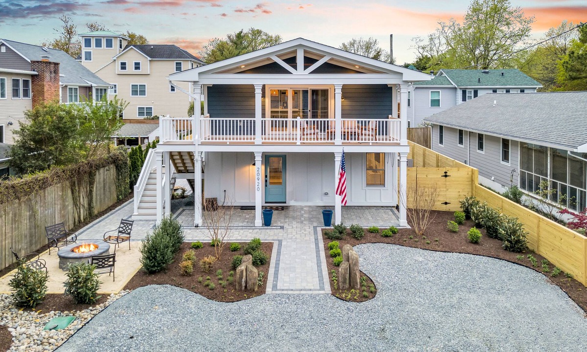 Dewey Beach House | Coastal Renovated Home with Heated Outdoor Pool - 3 blocks from the beach