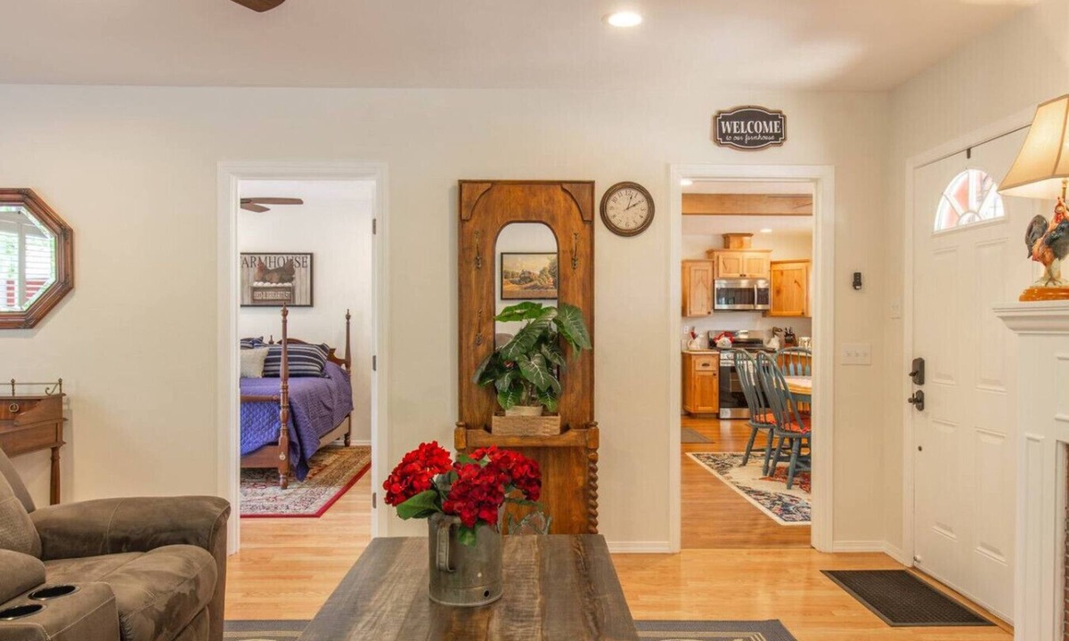 Camarillo House | Comfy Red Farmhouse gives you Rest and Relaxation