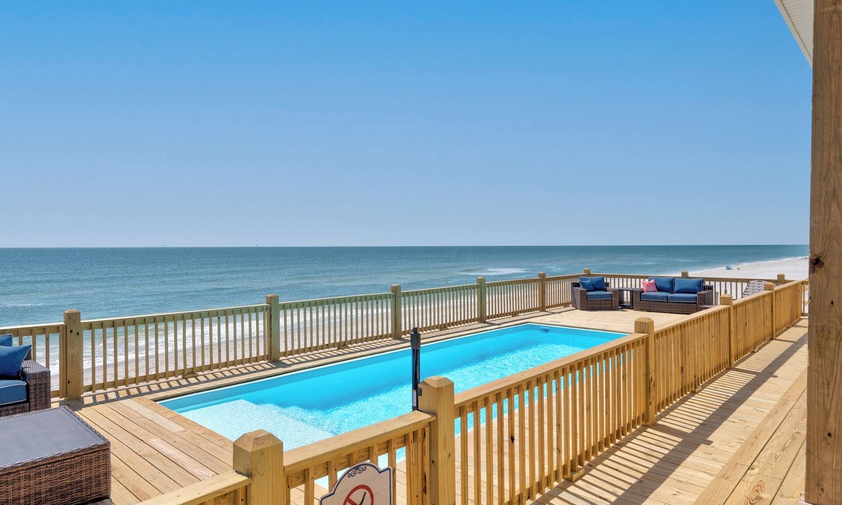 Dauphin Island House | Coral Sands | Nightly August openings. Gulf-front/pool
