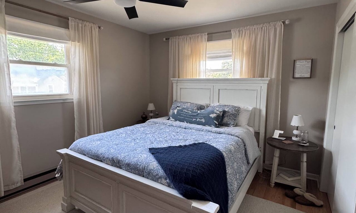 Secretary House | Cozy 2BR home with AC in charming Secretary, 15 mins to downtown Cambridge MD