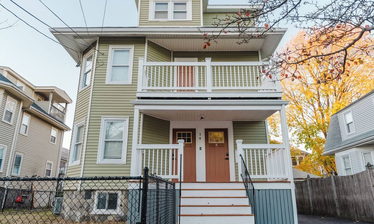 Milton Apartment | Cozy 5BR Milton Home Pet-Friendly near I-93 & Blue Hills 14-2