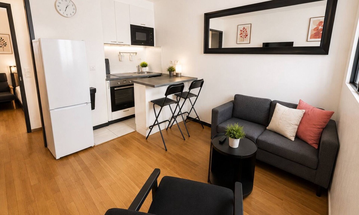 Clichy Apartment | Cozy apartment just outside Paris – Clichy
