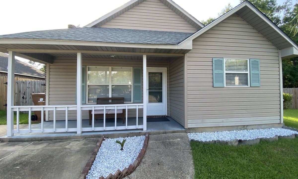 D'Iberville House | Cozy Family Home Close to Biloxi and Beach
