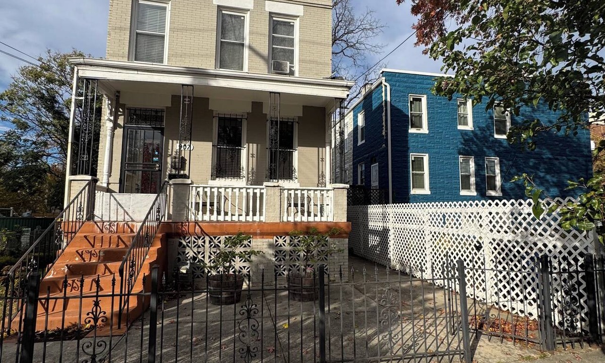 Brightwood Park House | Cozy large room in a 3 bedroom basement unit.