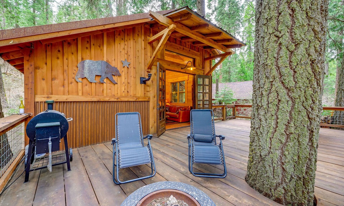 Hartland Cabin | Creekside Cabin ~ 26 miles to Kings Canyon!