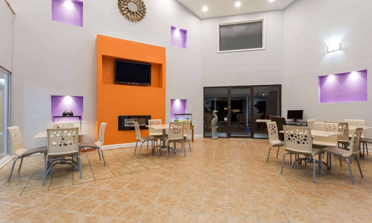 Chincoteague Hotel | Days Inn by Wyndham Chincoteague Island