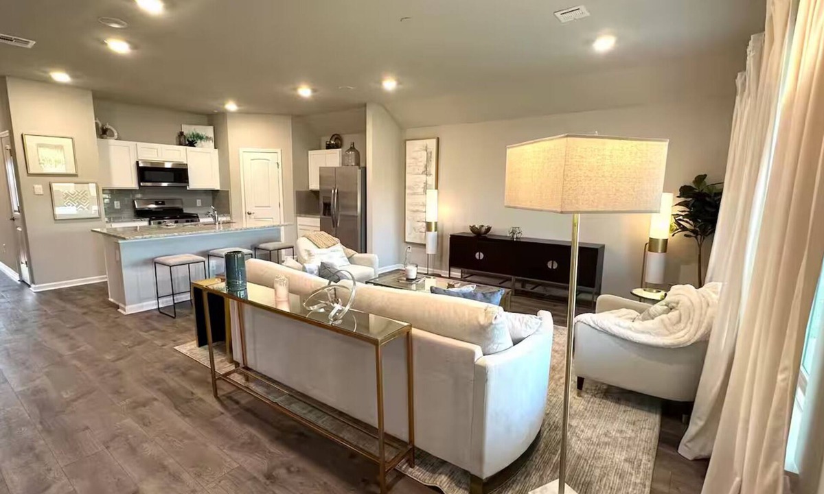 Broussard House | Delightful 4-bedroom house with AC in Broussard