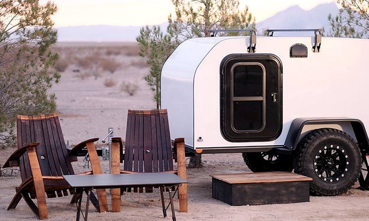 Amargosa Valley House | Desert Vineyard Glamping near Death Valley National Park