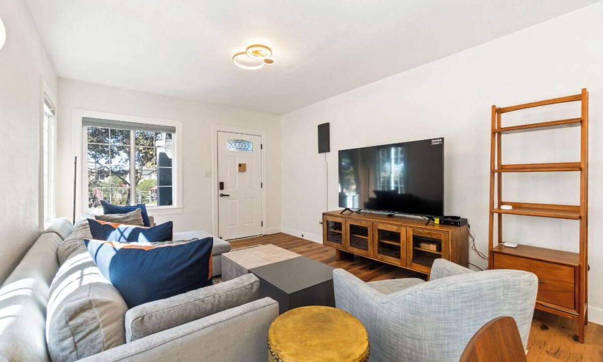 South Berkeley House | Do not rent