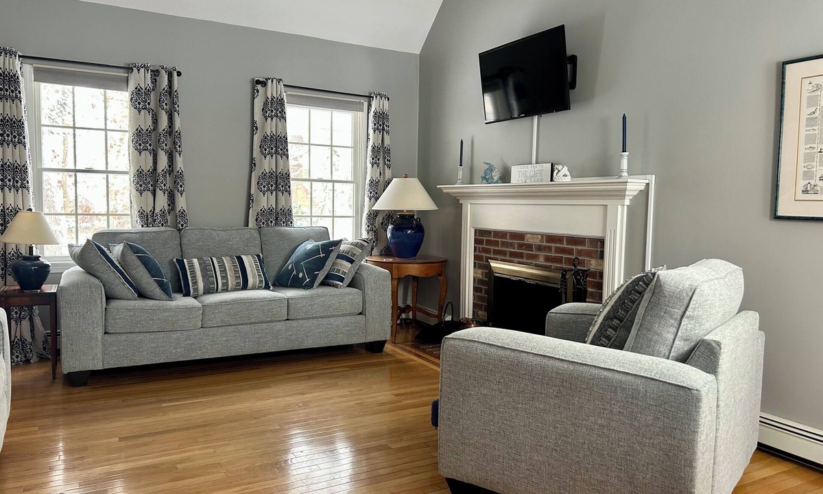 Brewster House | Dog-Friendly Brewster Home with Deeded Pond Access, Sleeps 7
