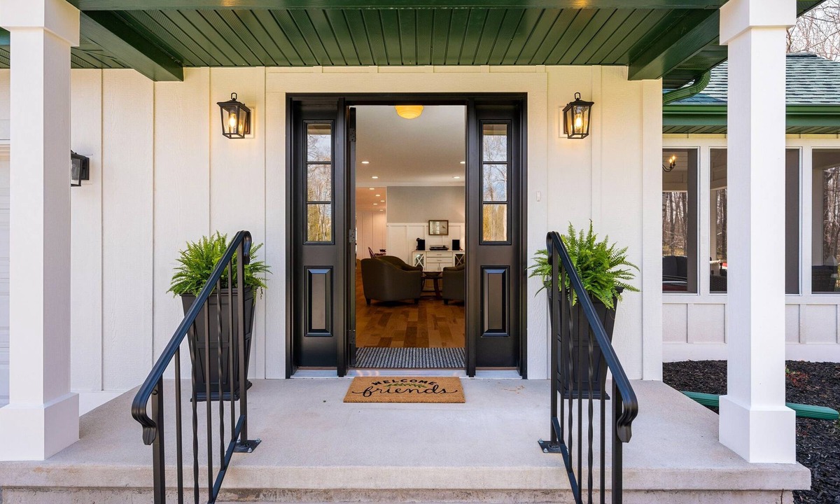 Baileys Harbor House | Door County Cottage: Family Game Room, Screen Porch & Relaxing Outdoor Spaces