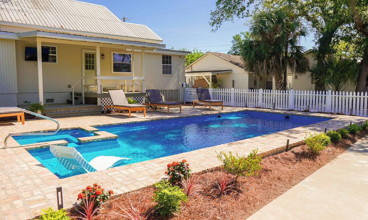Old Town House | Drackett House by Whiskey Properties