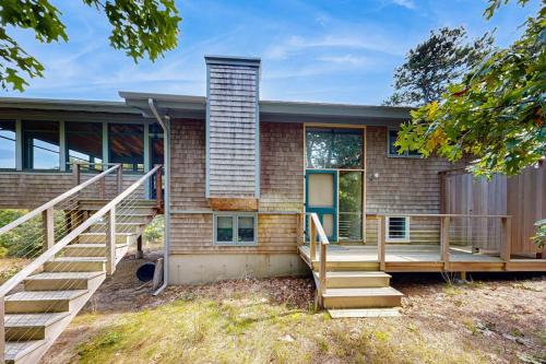 Pleasant Point House | Drummer Cove Retreat