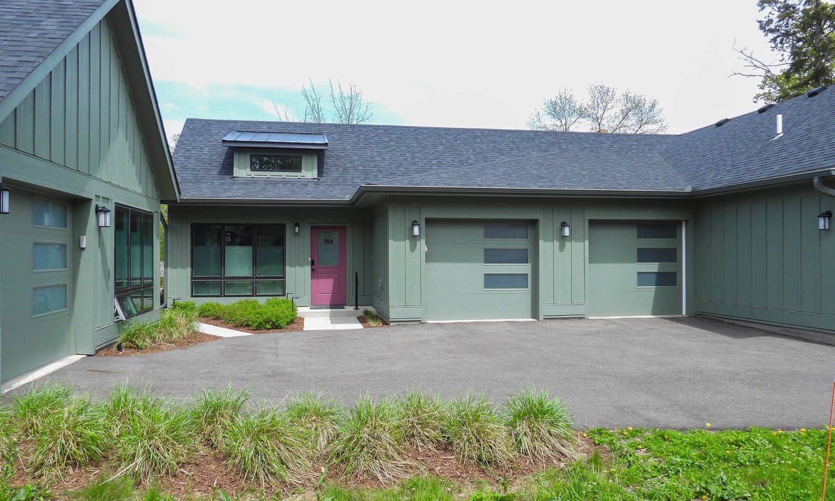 Northfield Cottage | Dual Cottage Property: Walk to Dtwn Northfield!