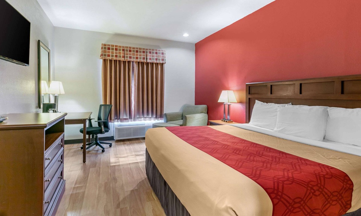 Eutaw Hotel | Econo Lodge Eutaw I-20