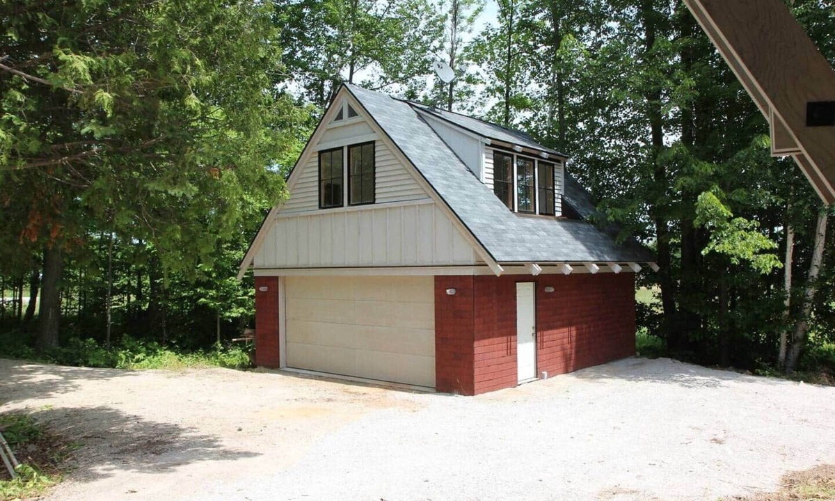 Ellison Bay House | Ellison Bay Eclectic Style Cottage