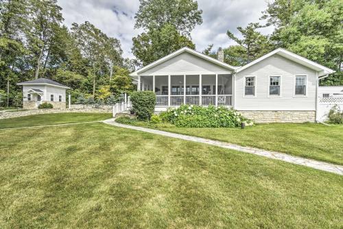 Ephraim House | Ephraim Home w/Yard - Walk to Lake Michigan!