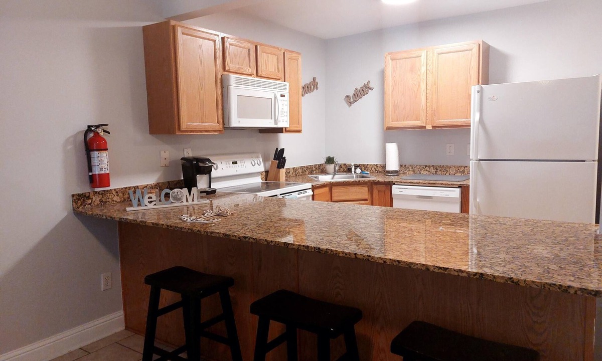 Biloxi Condo | Escape III Lovely 1 bedroom condo