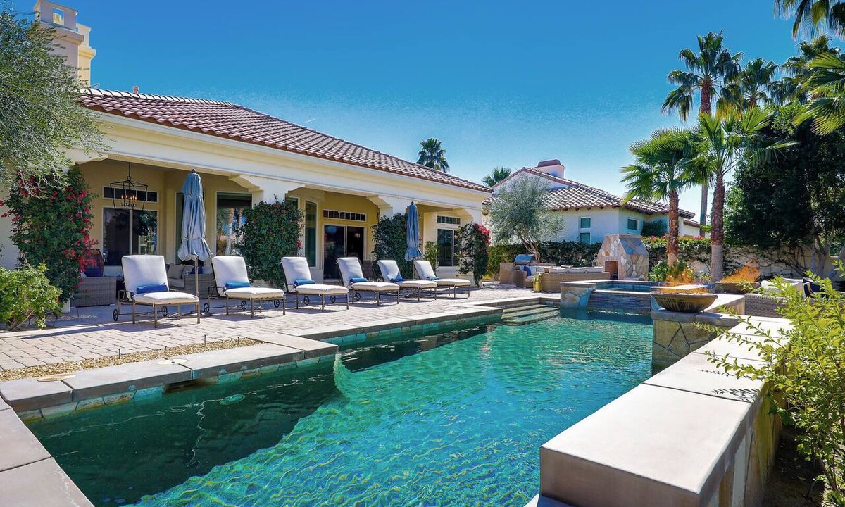 La Quinta House | Escape to Legends - Pool, Games & Amazing Mountain Views in PGA West #067651 5br