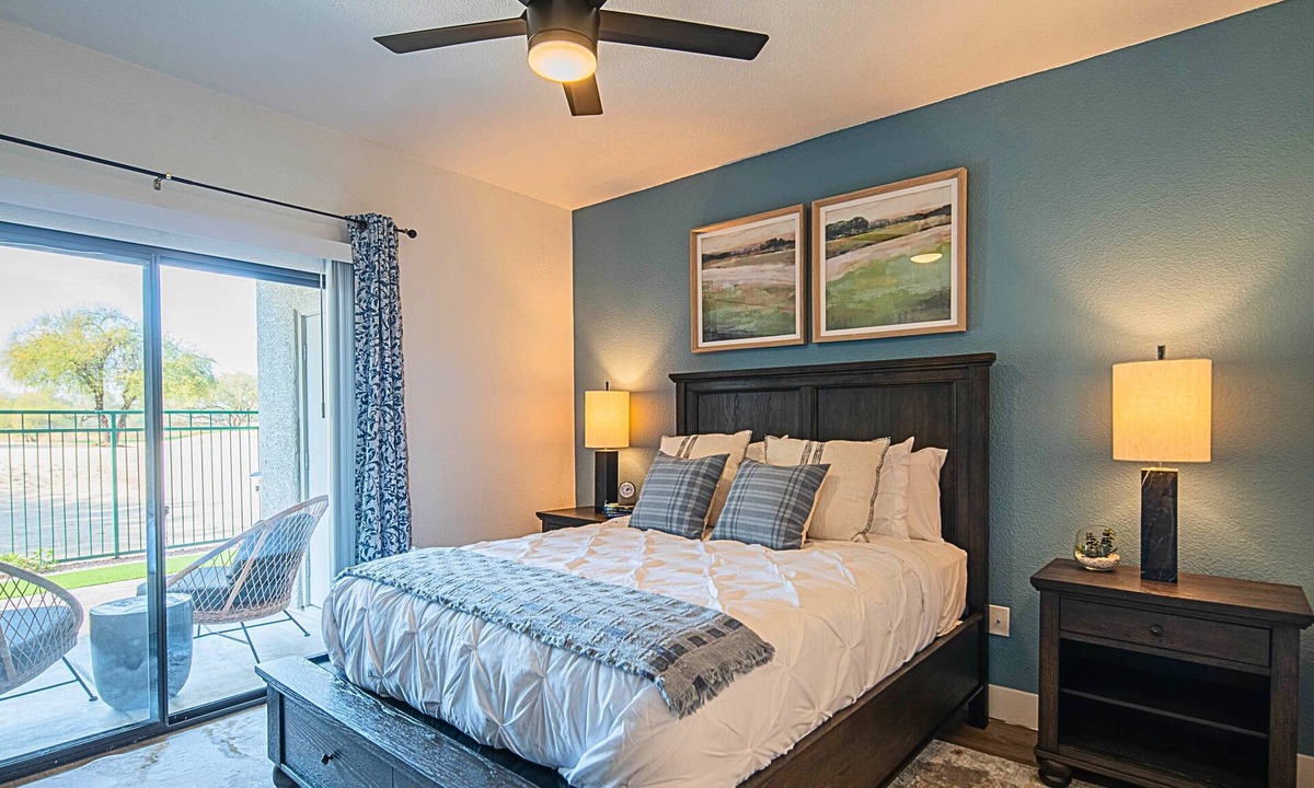 Kierland Condo | Executive Golfside Remodeled Side by Side Suites