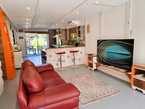 Maisons-Alfort House | EXIGEHOME-maison totalement rénové avec terrasse et jardin