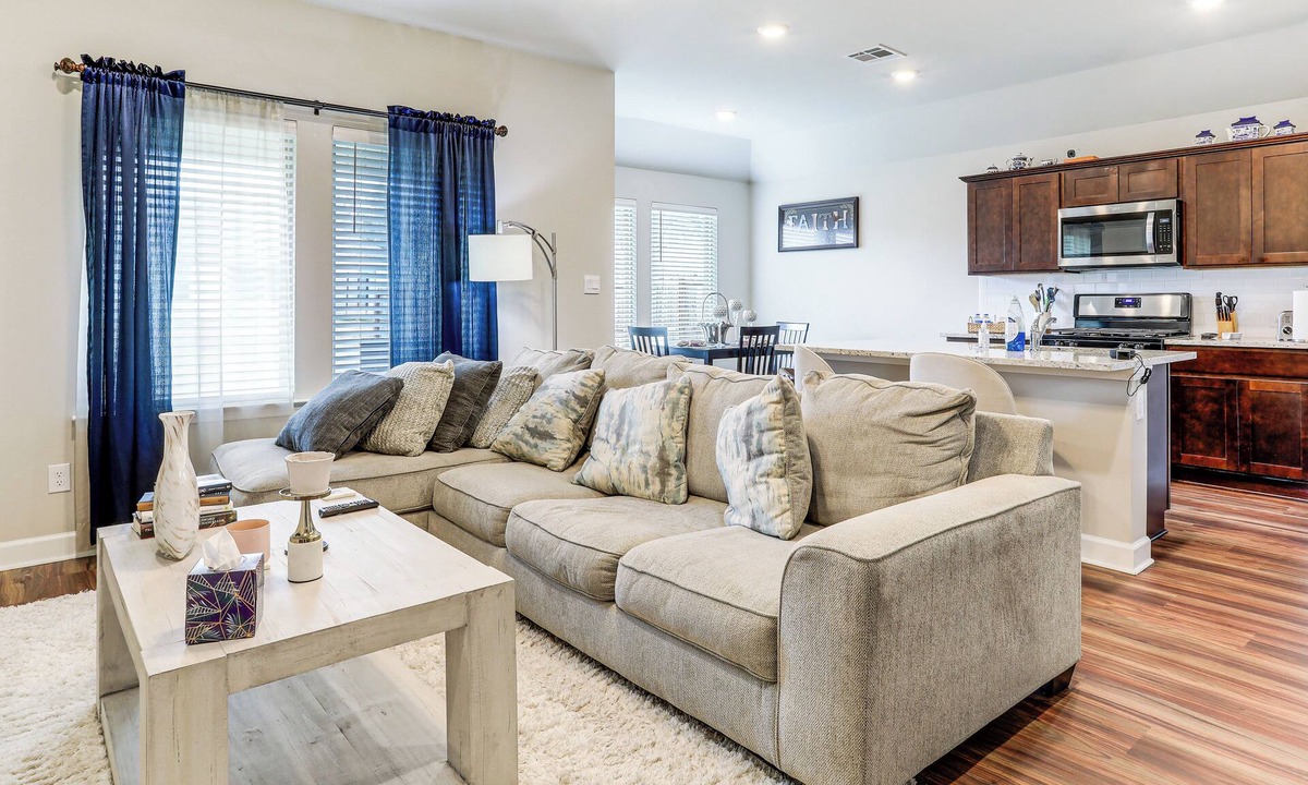 Zachary House | Explore Baton Rouge & LSU: Family Home w/Yard