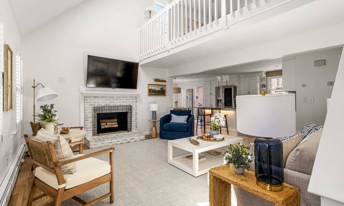 Plymouth House | Family Beach house w/hot tub, fire-pit, workspace
