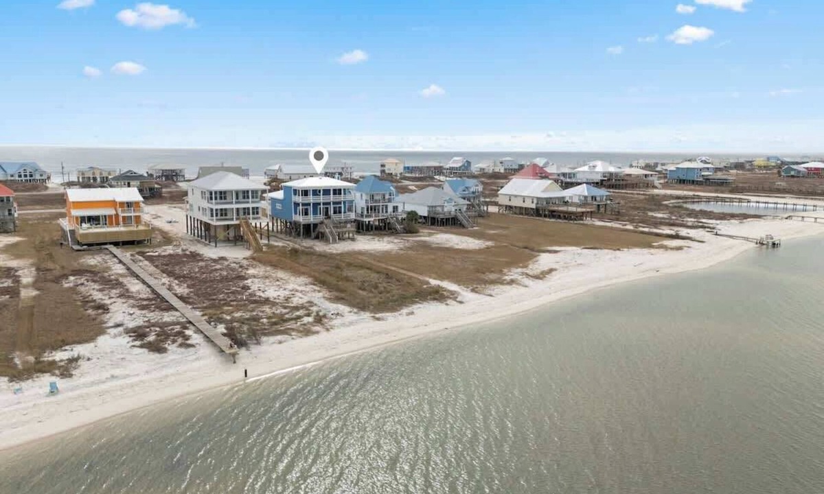 Dauphin Island House | Family Beachfront 5BR Home On Dauphin Island, Hot Tub!