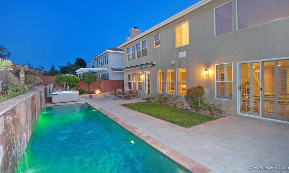 Murrieta House | Family Friendly/Executive Getaway near Temecula with Optional Guest House!