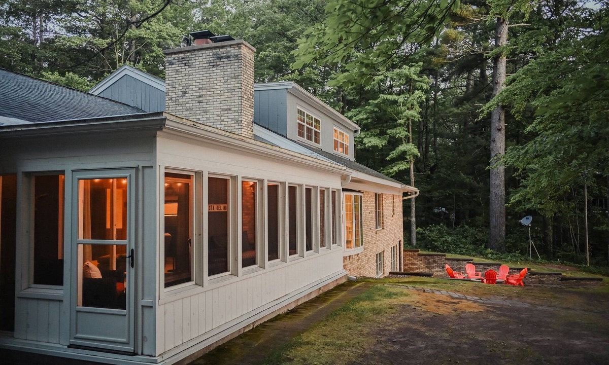 Manitowish Waters House | Family Lake House, 2 Docks 5BR 3.5BA (7 Beds)
