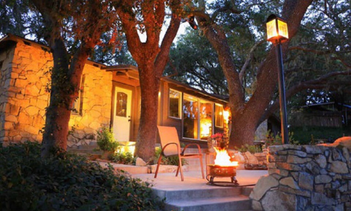 Paso Robles House | FARM HOUSE Paso Robles, 46 West, Fire pit, Pet friendly