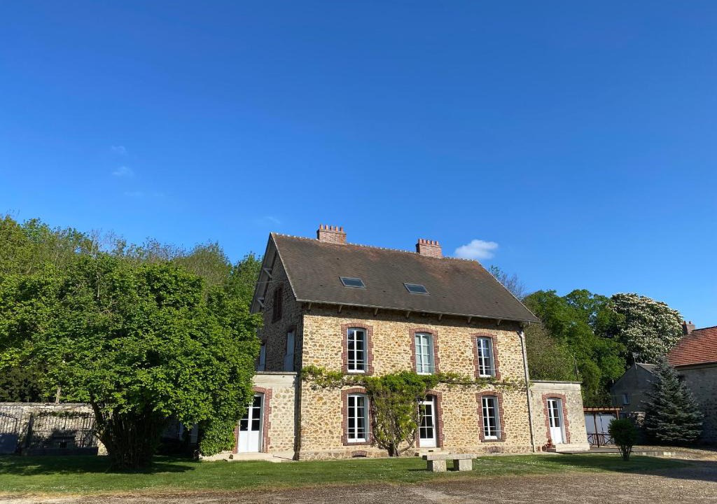 Ocquerre Bed & Breakfast | FERME DE LA TROUSSE