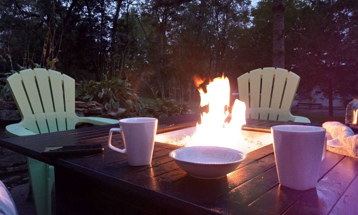 Poynette House | Finish your summer with a bang at Beach Garden Bungalow