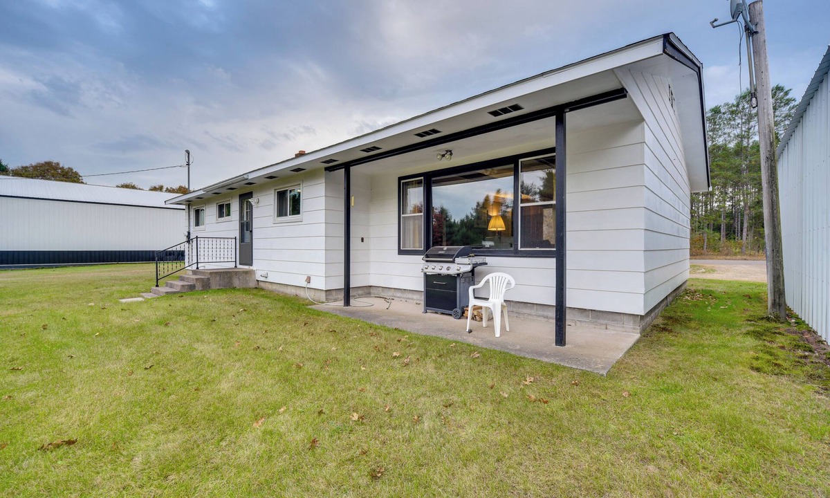 Hayward House | Fisher's Retreat: Hayward Home, Near ATV Trails!