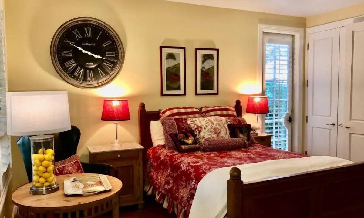 Carpinteria Apartment | Four Seasons Suite Retreat